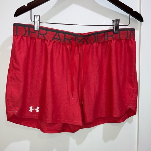 Under Armour large women’s coral Training / running Shorts - Picture 16 of 16